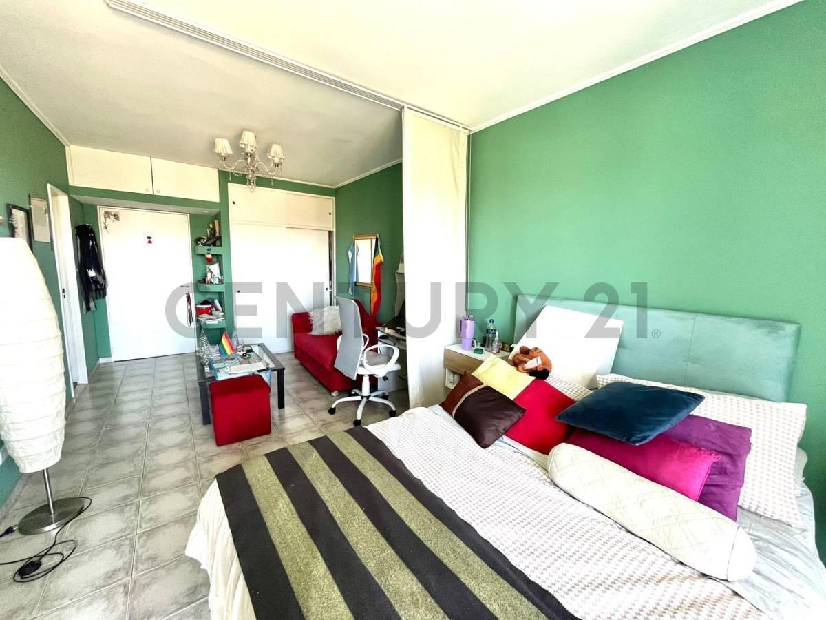 Foto de VENTA MONOAMBIENTE CABA A 200 METROS DE PARQUE LEZAMA /BALCON AL FRENTE, imagen 2