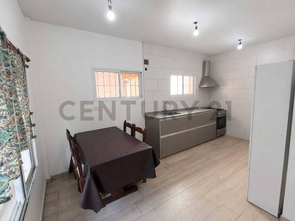 Foto de VILLA DE MAYO Casa 4 Ambientes Apto Crédito, imagen 5