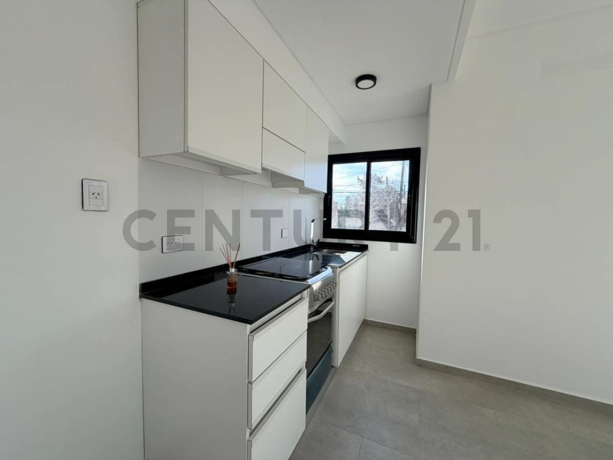Foto de VENTA DEPARTAMENTO 2 AMBIENTES ITUZAINGO NORTE COCHERA BALCON, imagen 4