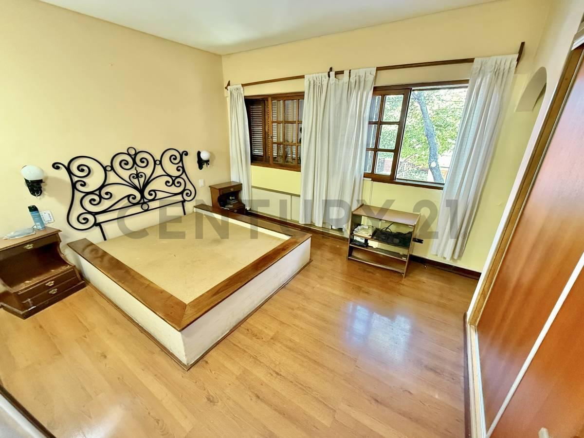 Foto de VENTA CASA 5 AMBIENTES VILLA LURO, imagen 5