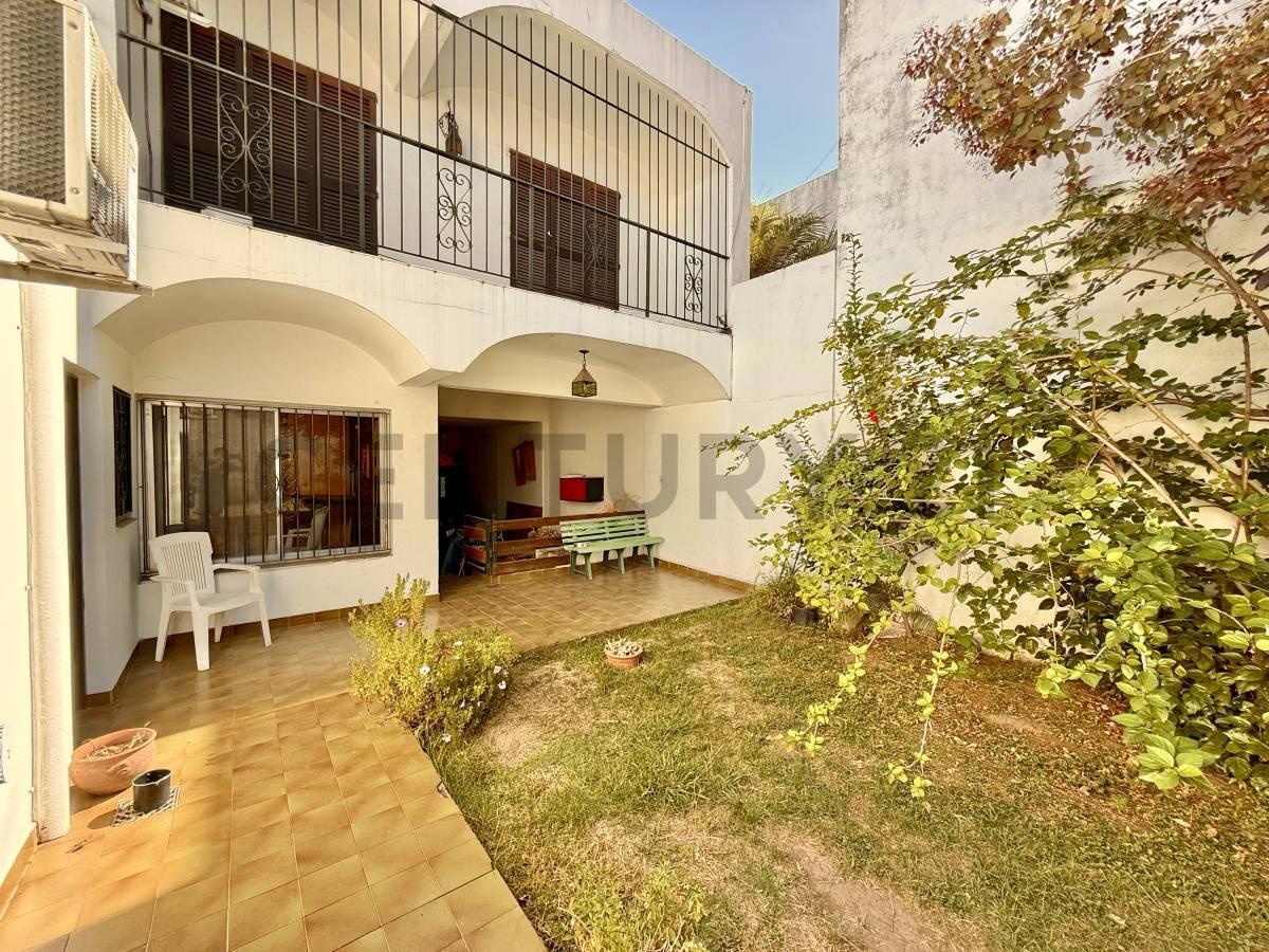 Foto de VENTA CASA 5 AMBIENTES VILLA LURO, imagen 3