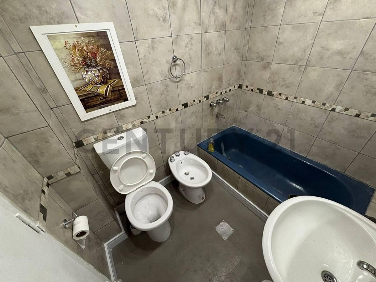 Foto de Ph 3 Ambientes Villa Sarmiento con patio,cochera, imagen 4