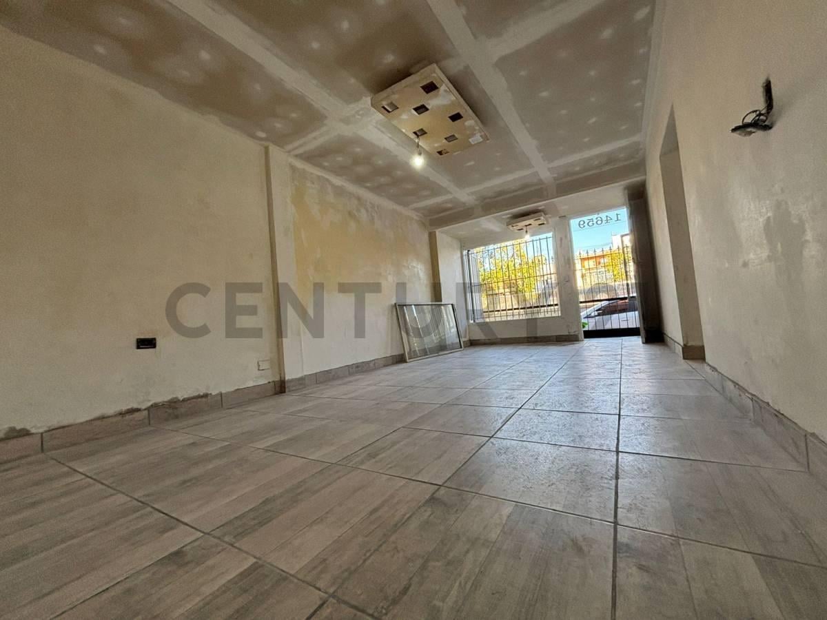 Foto de Ph 3 Ambientes Villa Sarmiento con patio,cochera, imagen 2
