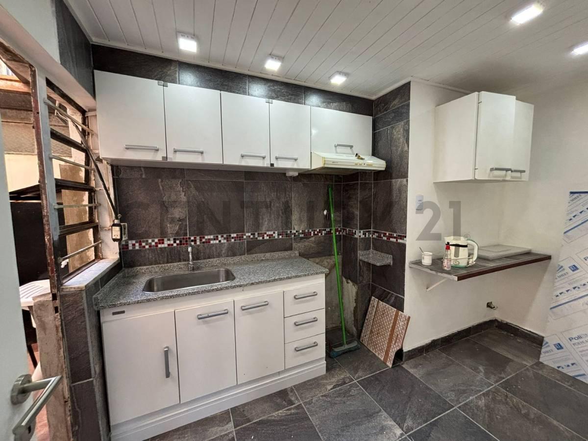 Foto de Ph 3 Ambientes Villa Sarmiento con patio,cochera, imagen 1