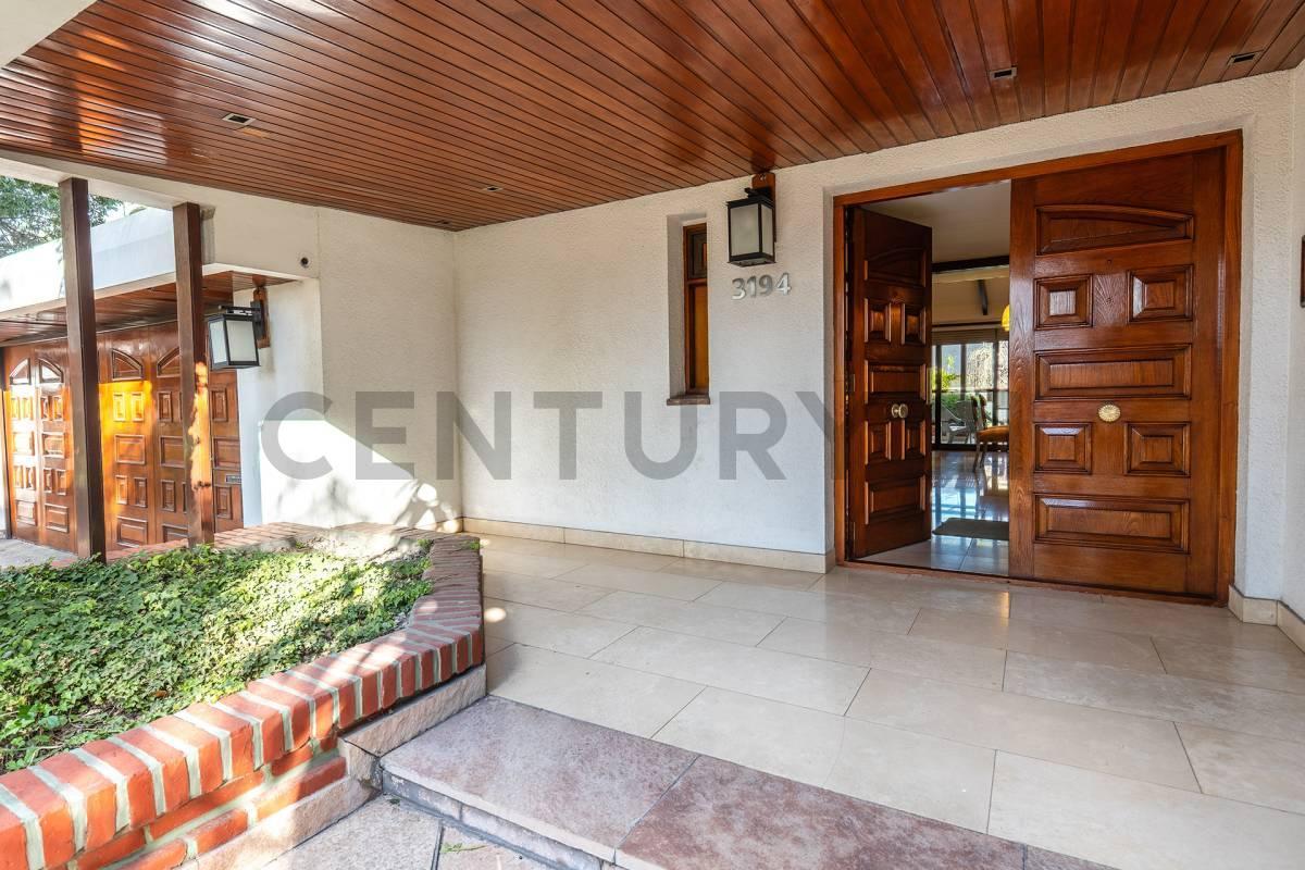 Foto de VENTA CASA CHALET 4 AMBIENTES CASTELAR NORTE QUINCHO PISCINA JARDIN, imagen 4