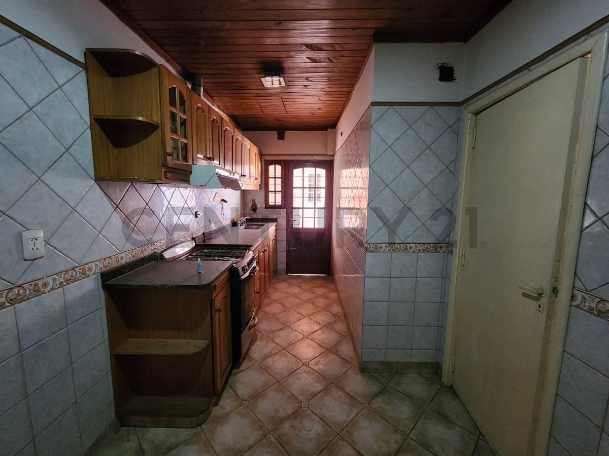 Foto de CASA EN VENTA 3 AMBIENTES ITUZAINGO, imagen 3