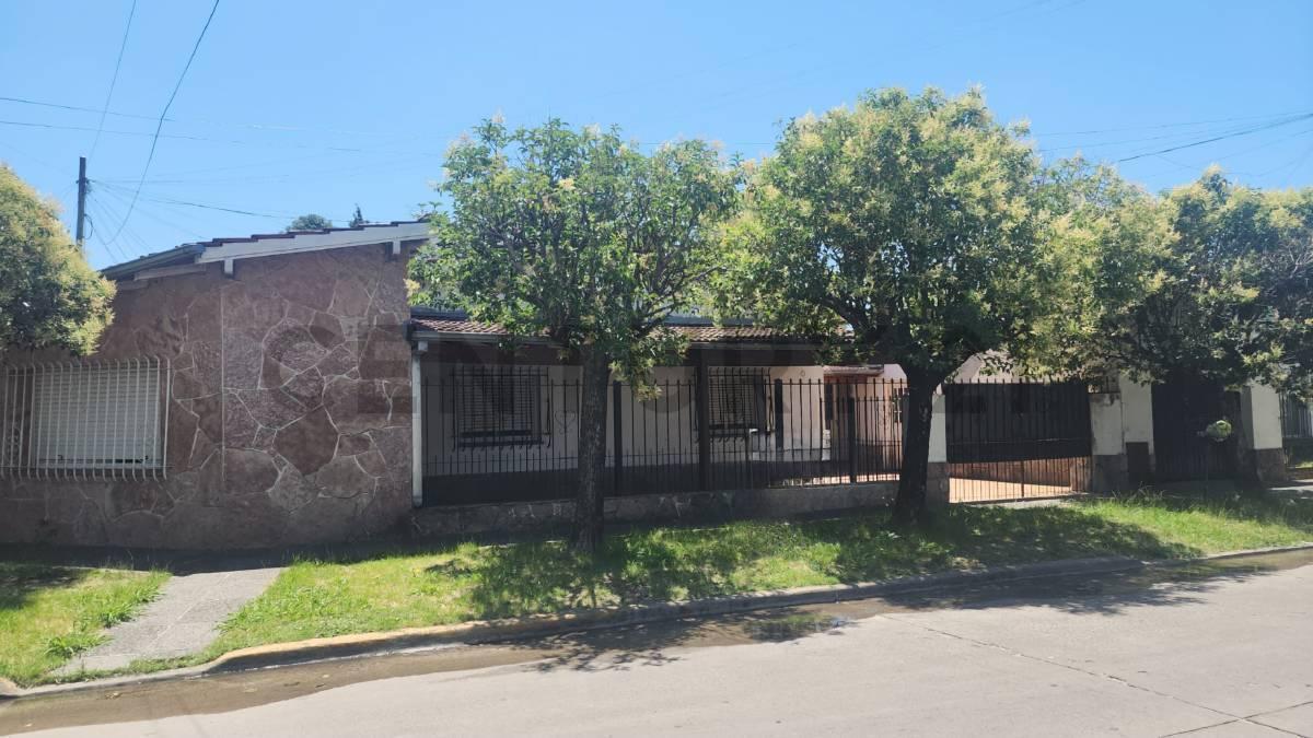 Foto de CASA EN VENTA 3 AMBIENTES ITUZAINGO, imagen 1