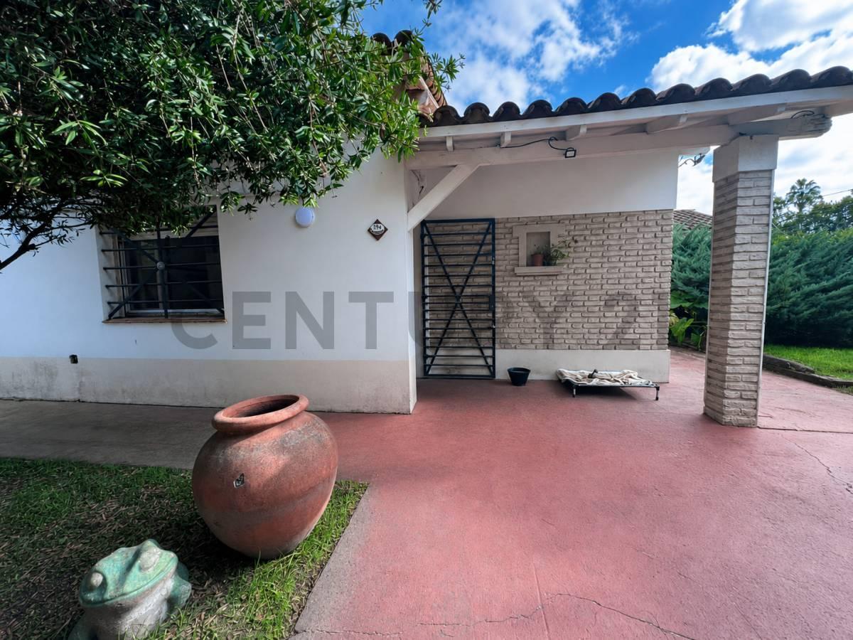 Foto de VENTA CASA 5 AMBIENTES FRANCISCO ALVAREZ CON PARQUE PILETA, imagen 3