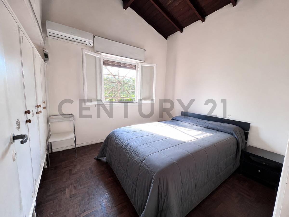 Foto de VENTA CASA 5 AMBIENTES FRANCISCO ALVAREZ CON PARQUE PILETA, imagen 4