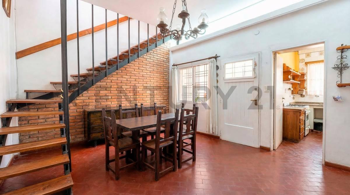 Foto de Venta Casa Duplex Ramos Mejia Villa Sarmiento 4 ambientes, imagen 2