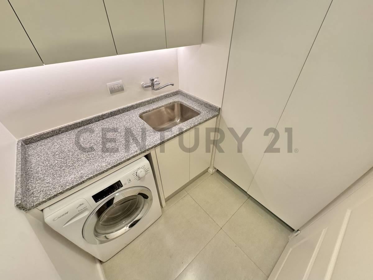Foto de VENTA SEMIPISO 4 AMBIENTES CASTELAR, imagen 4