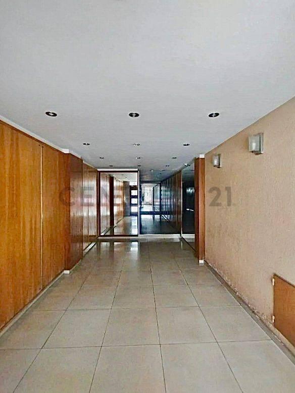 Foto de VENTA DEPTO 4 AMBIENTES MORON CENTRO BALCON CON COCHERA, imagen 3