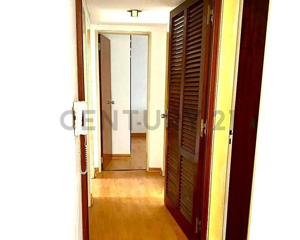 Foto de VENTA DEPTO 4 AMBIENTES MORON CENTRO BALCON CON COCHERA, imagen 5