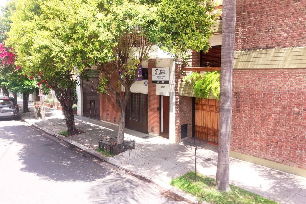 Foto de VENTA CASA 5 AMBIENTES CON LOCAL SAN JUSTO. OPORTUNIDAD!!, imagen 1