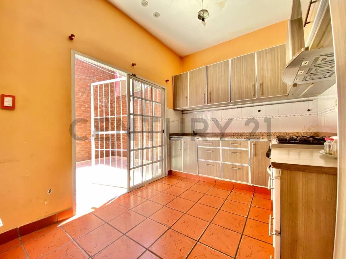 Foto de VENTA PH 3 AMBIENTES HURLINGHAM, imagen 2
