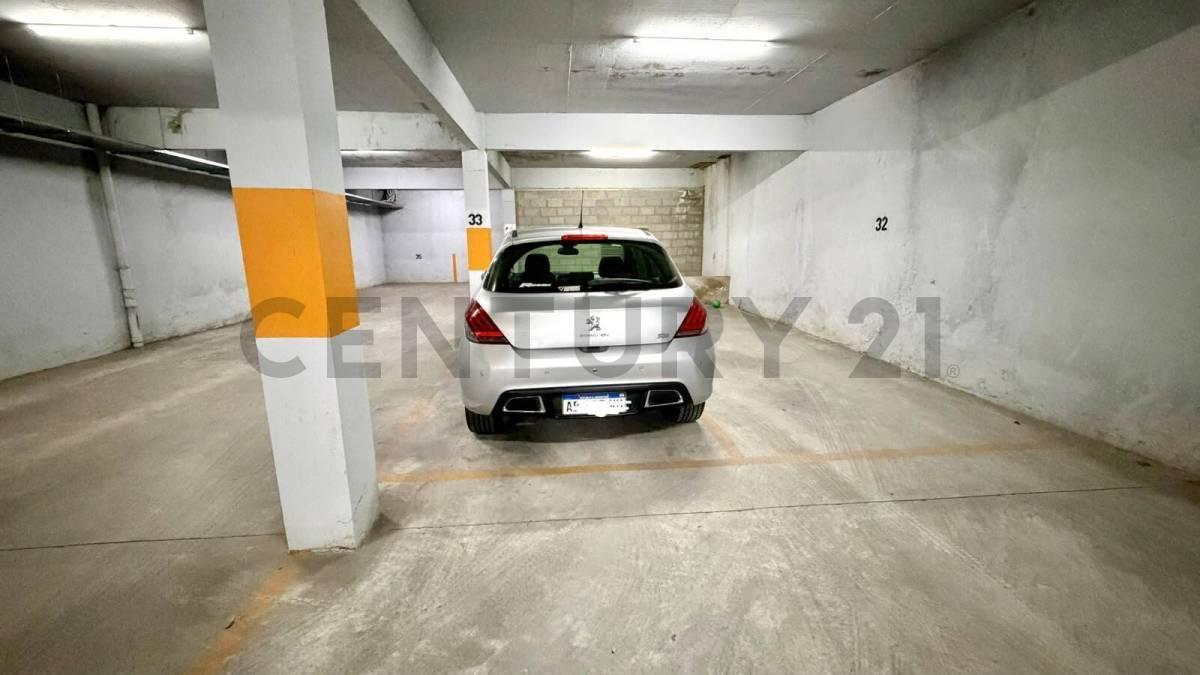 Foto de Venta de cochera cubierta – Ituzaingó Sur, imagen 3