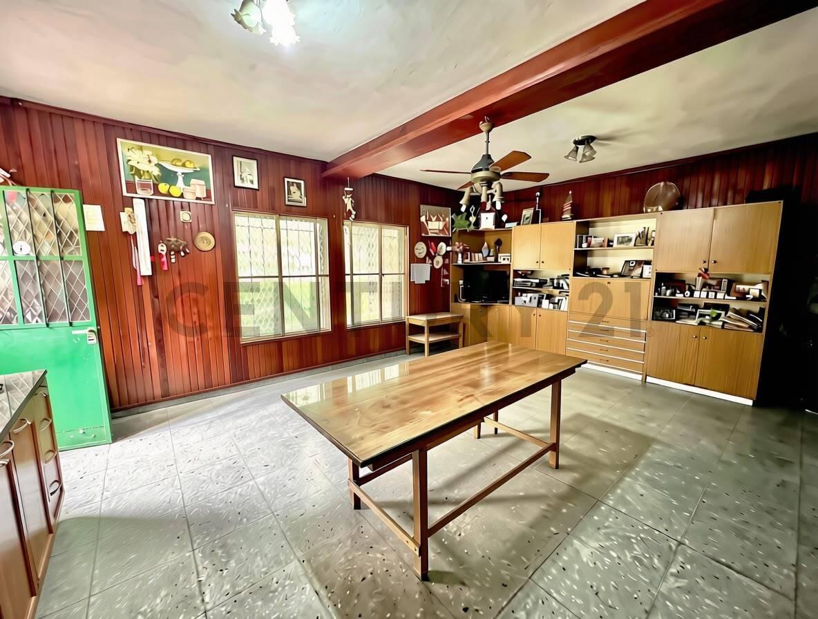 Foto de VENTA CASA 5 AMBIENTES CON COCHERA POMPEYA, imagen 4