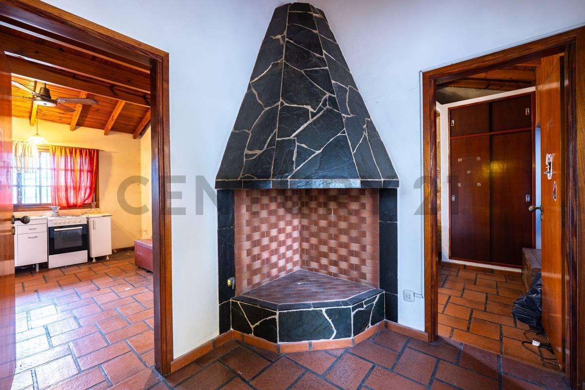 Foto de VENTA CASA MAS DEPARTAMENTO CUATRO AMBIENTES CASTELAR, imagen 3