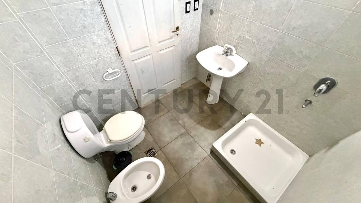 Foto de Venta Galpón con 2 Departamentos y Parque | 487 m² Totales | Apto, imagen 3
