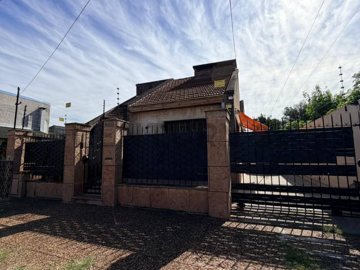 Foto de VENTA CASA 4 AMBIENTES MORON, imagen 3