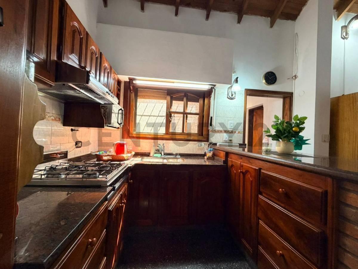 Foto de VENTA CASA 4 AMBIENTES MORON, imagen 4
