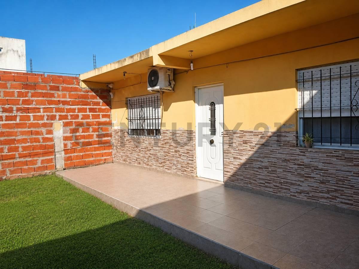 Foto de VENTA PH 3 AMBIENTES ISIDRO CASANOVA PATIO COCHERA, imagen 4