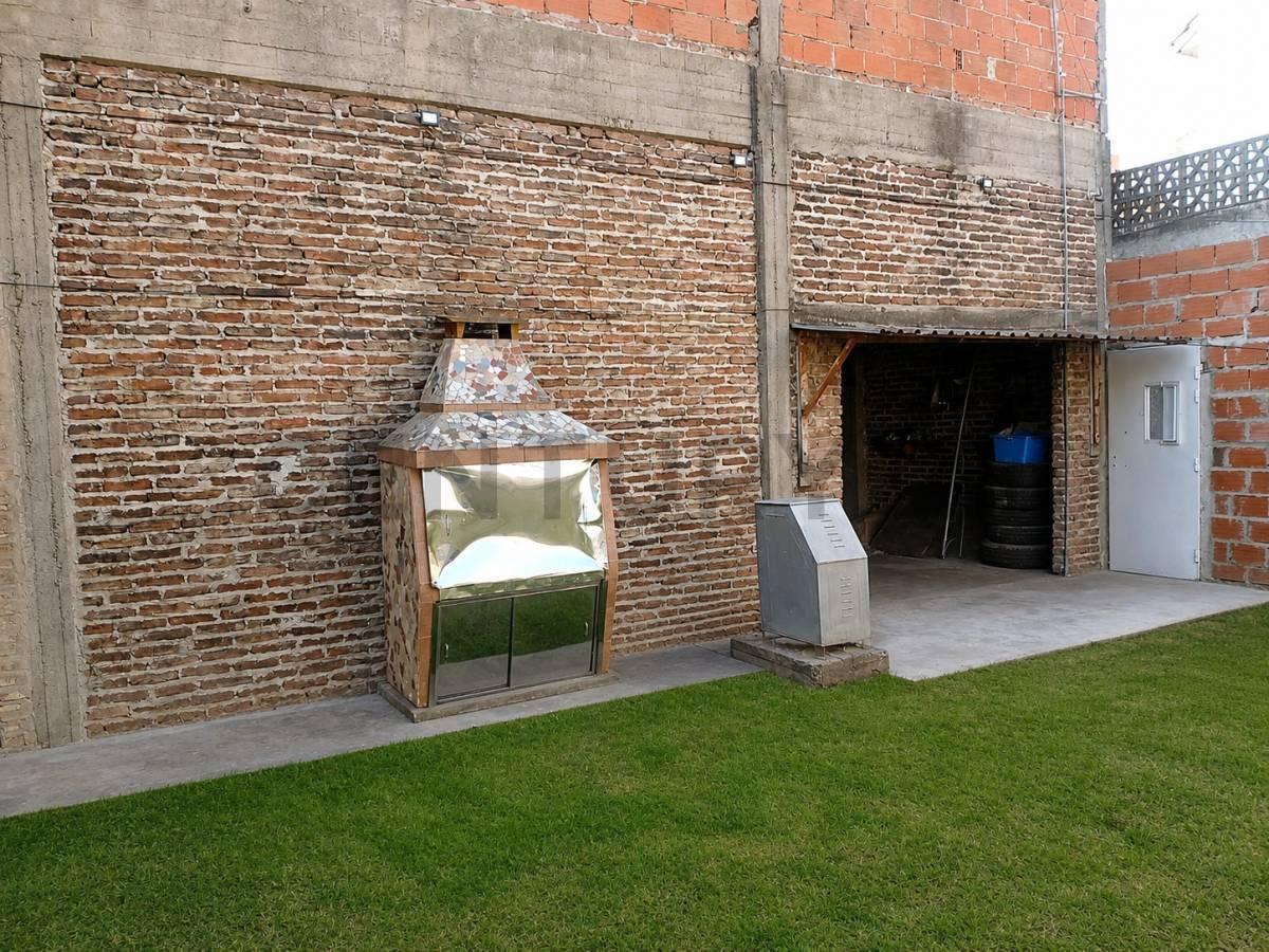 Foto de VENTA PH 3 AMBIENTES ISIDRO CASANOVA PATIO COCHERA, imagen 5
