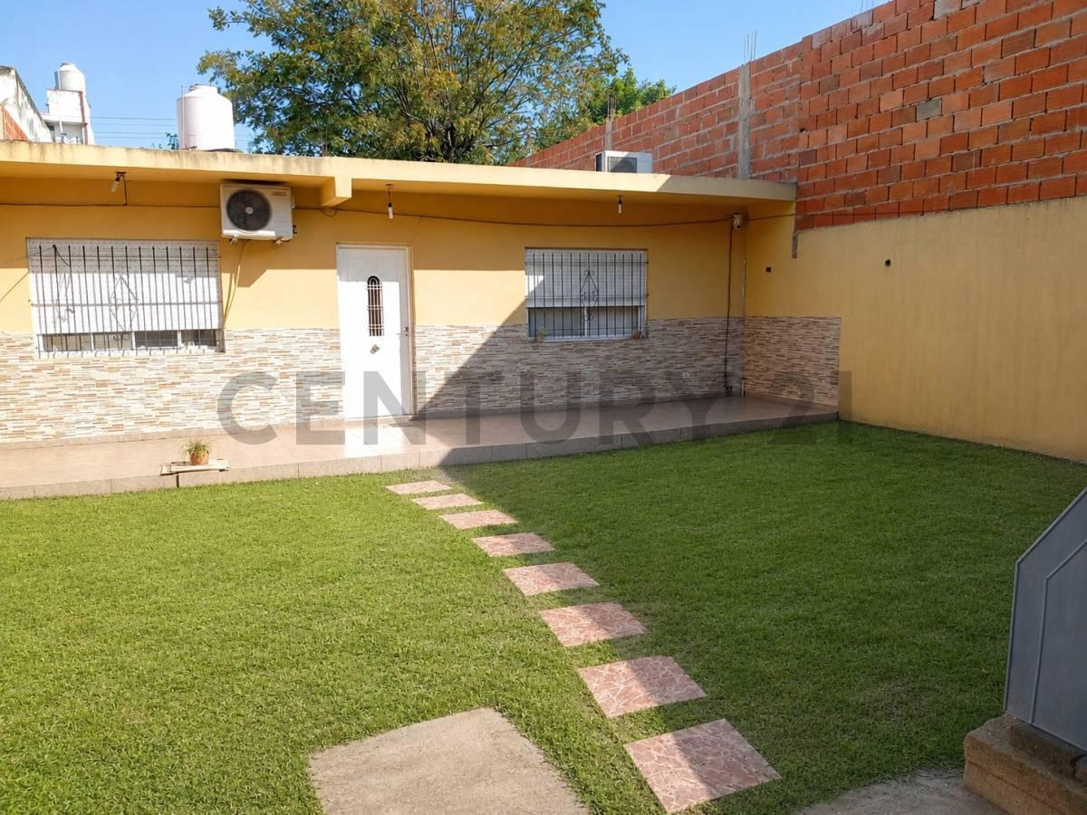 Foto de VENTA PH 3 AMBIENTES ISIDRO CASANOVA PATIO COCHERA, imagen 1