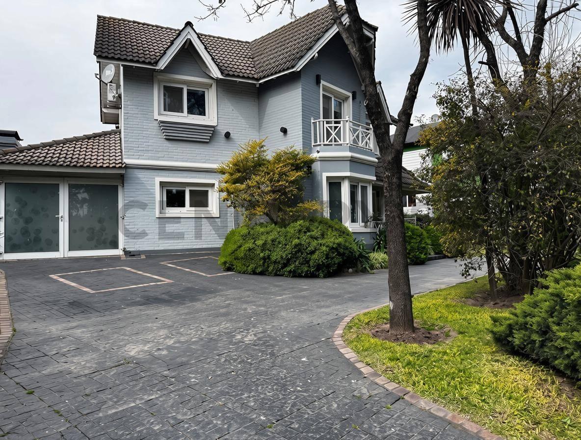 Foto de VENTA CASA 4 AMBIENTES HARAS MARIA EUGENIA PARQUE PILETA COCHERA, imagen 1
