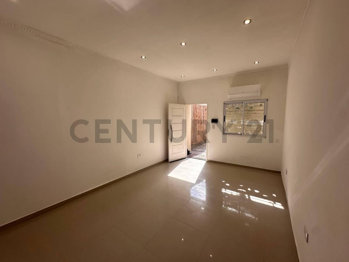 Foto de VENTA PH 3 AMBIENTES EN ITUZAINGÓ NORTE, imagen 2