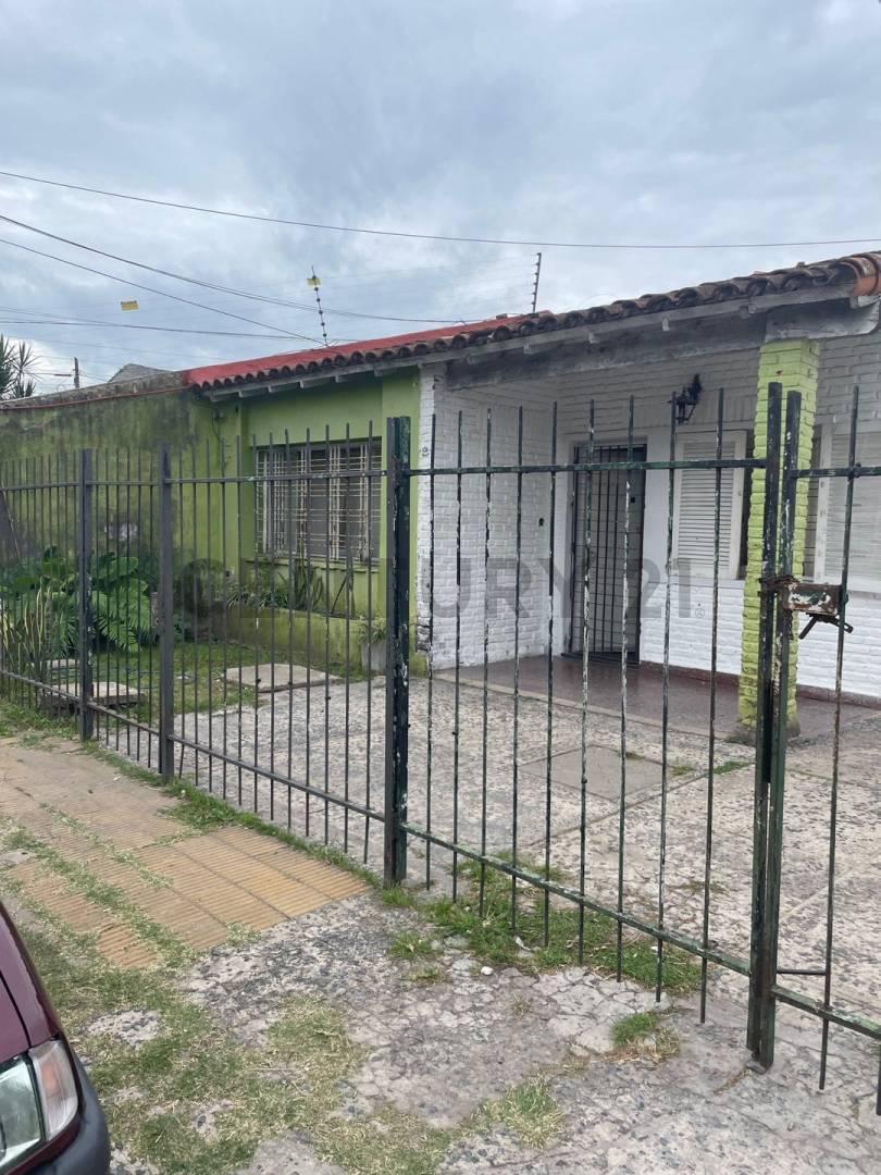 Foto de venta casa multifamiliar 5 ambientes en total Moron, imagen 5