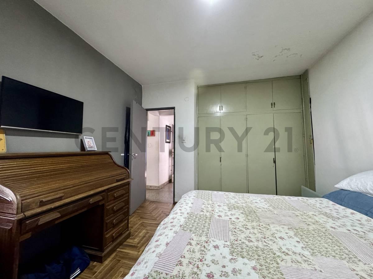 Foto de VENTA CASA 2 AMBIENTES CON GRAN POTENCIAL, imagen 2