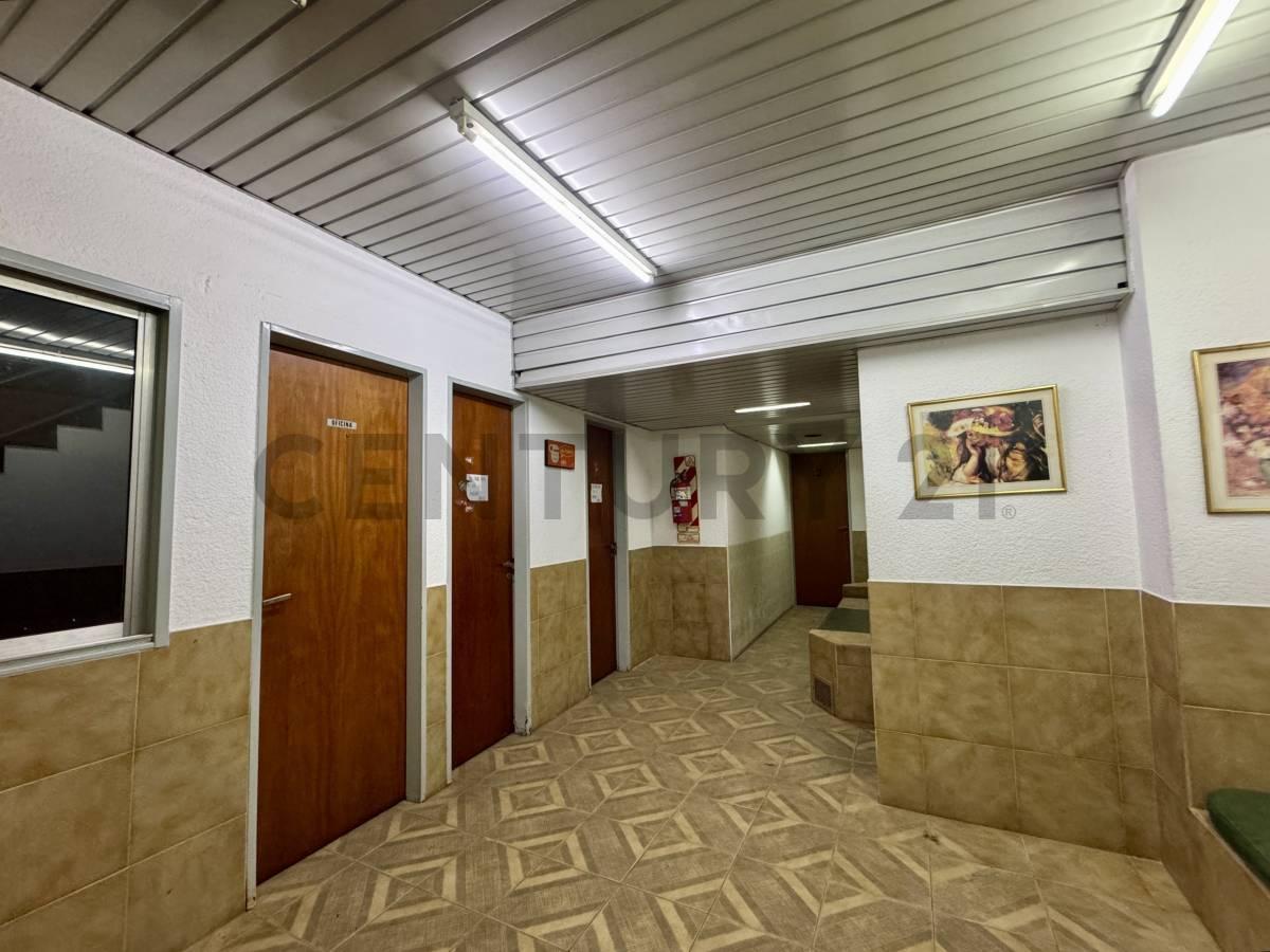 Foto de Local Comercial y Apto Profesional en Venta | Destinos: Consultorios, imagen 5