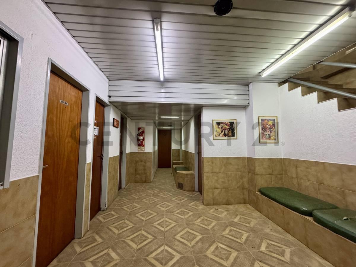 Foto de Local Comercial y Apto Profesional en Venta | Destinos: Consultorios, imagen 4