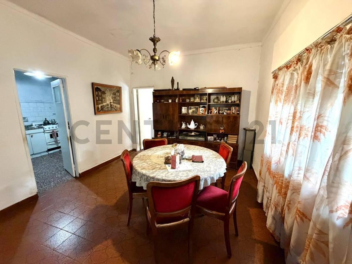 Foto de Venta Casa 3 ambientes en Ituzaingó Norte sobre lote de 539 m² ideal, imagen 4