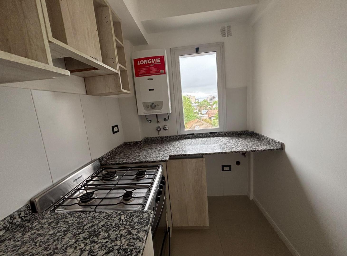 Foto de VENTA | DEPARTAMENTO 2 AMBIENTES CON COCHERA, imagen 3