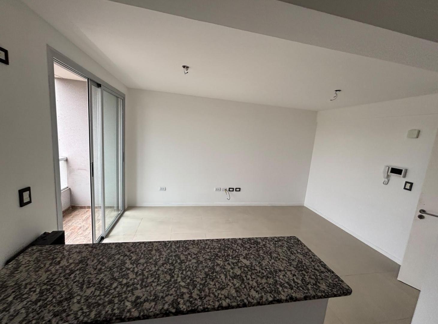 Foto de VENTA | DEPARTAMENTO 2 AMBIENTES CON COCHERA, imagen 4