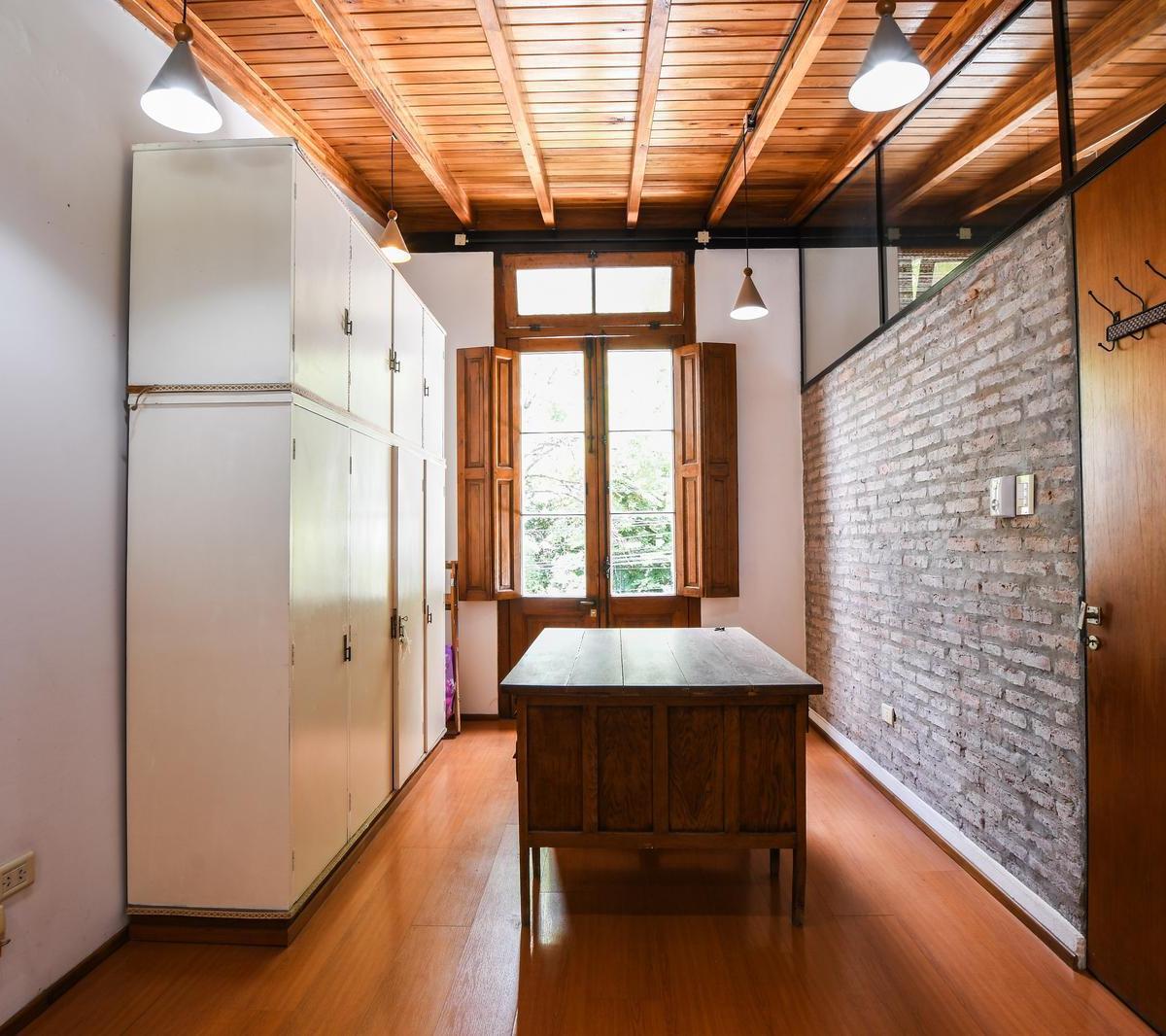Casa en Venta Arroyito Jardín Tres Dorm. 4