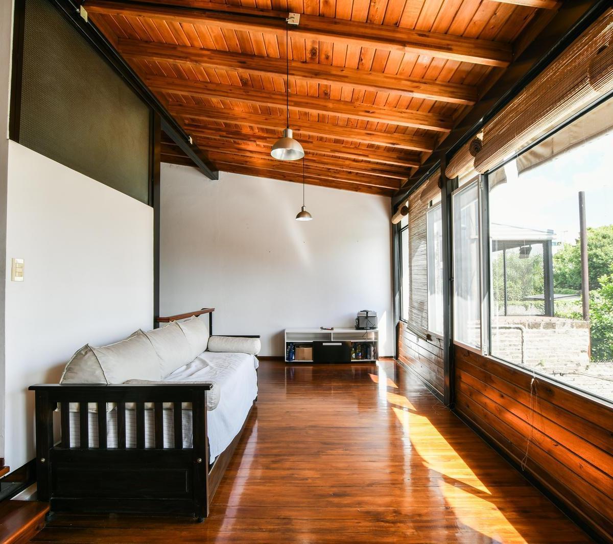 Casa en Venta Arroyito Jardín Tres Dorm. 4