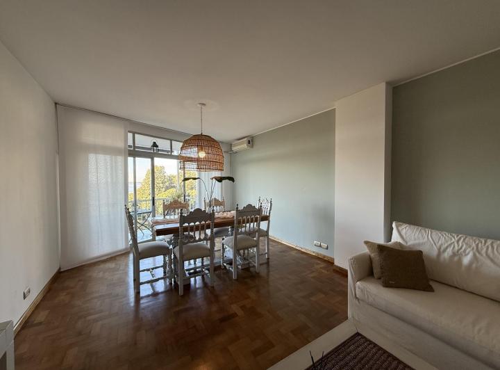 Departamento en venta de tres dormitorios vista al rio cochera barrio Martín rosario 2