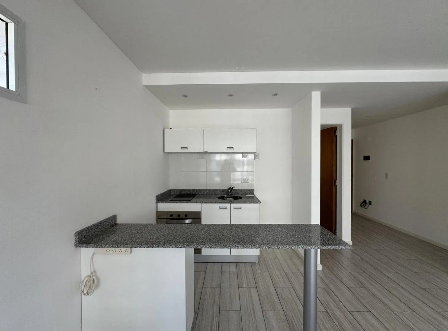Departamento en alquiler monoambiente amplio zona río 2