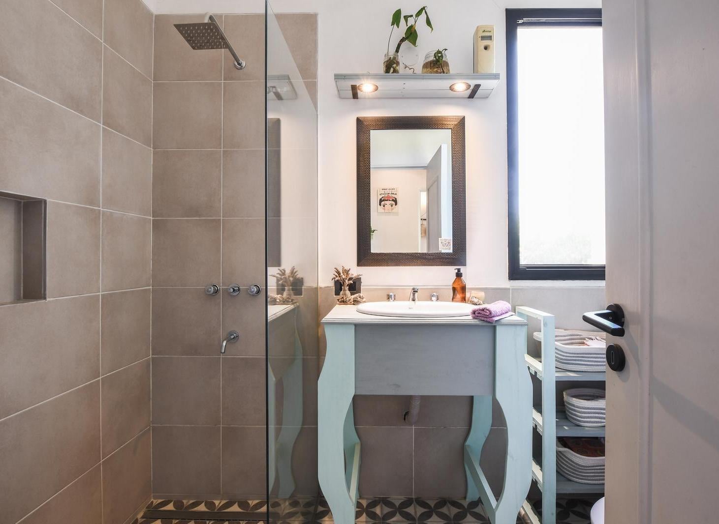 Foto de Casa en venta Roldan dos dormitorios jardin galeria parrillero, imagen 4