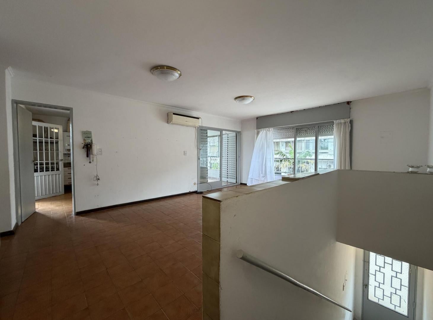 Foto de Casa en venta planta alta arroyito dos dormitorios patio terraza, imagen 3