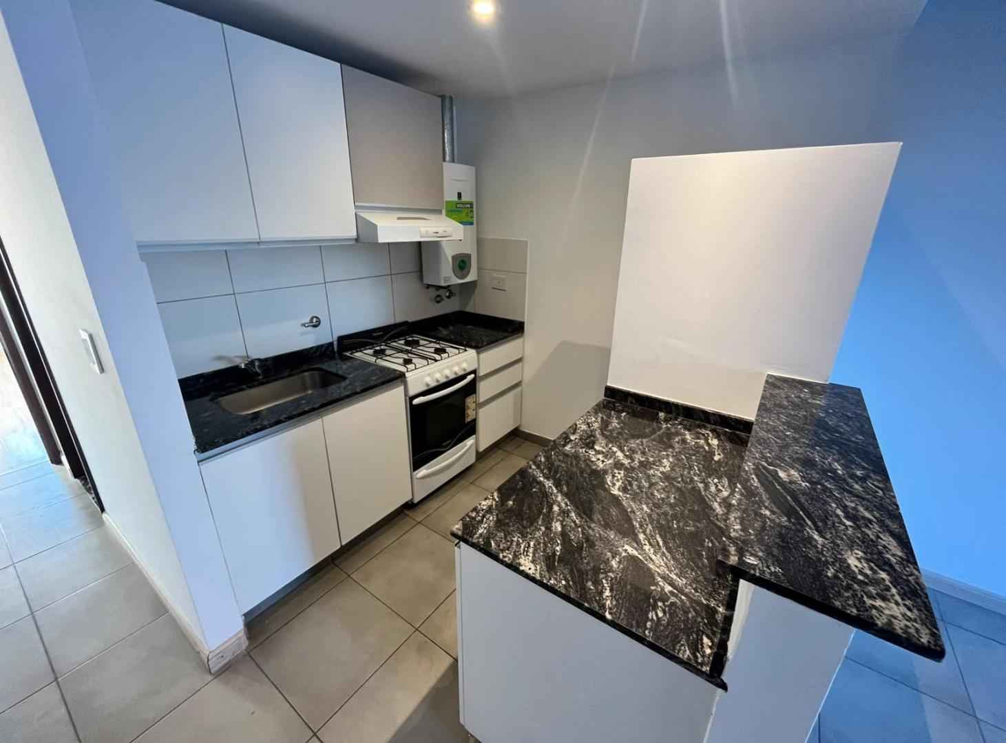Foto de Alquiler departamento 1 dormitorio en Echesortu, imagen 3