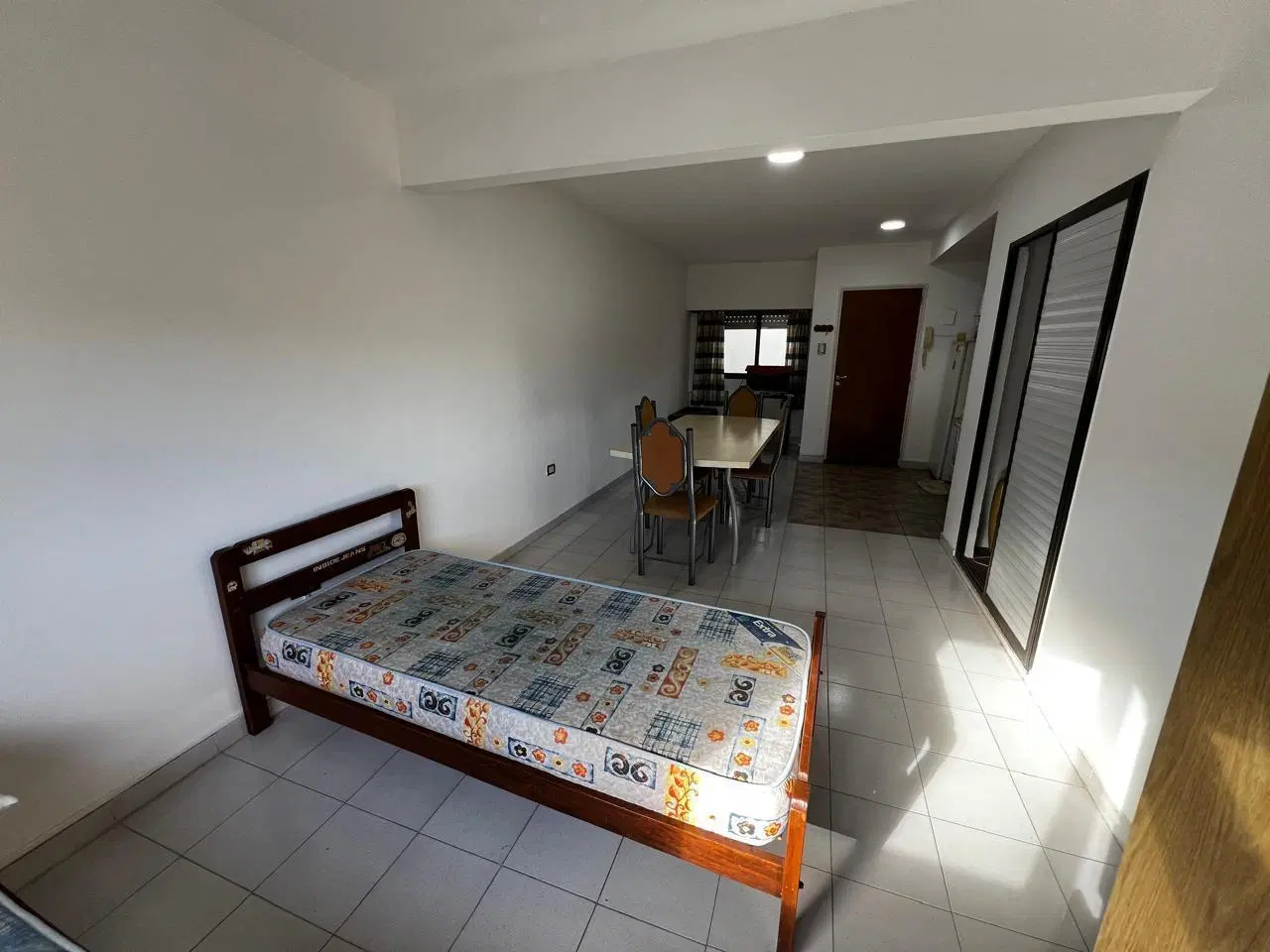 monoambiente amoblado en venta pellegrini y chacabuco 1