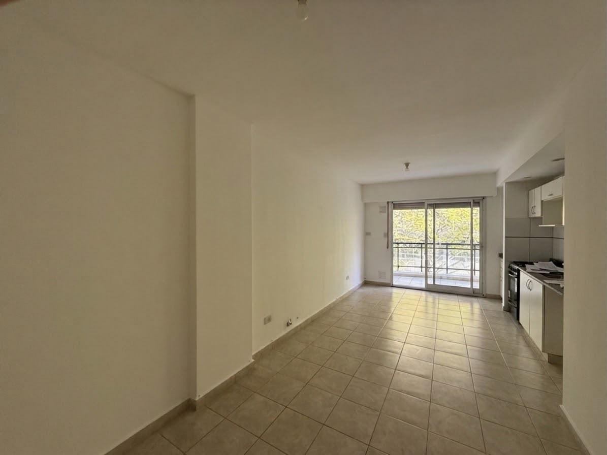 Foto de alquiler 1 dormitorio balcon montevideo 1700, imagen 2