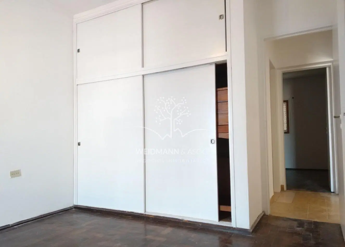 Departamento centrico de dos dormitorios en venta, Santa Fe 2