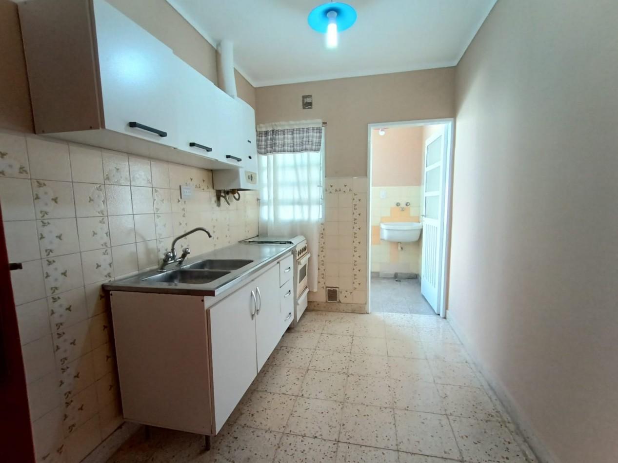 Foto de DEPARTAMENTO DE 1 DORMITORIO EN ALQUILER - BARRIO CONSTITUYENTES, imagen 2