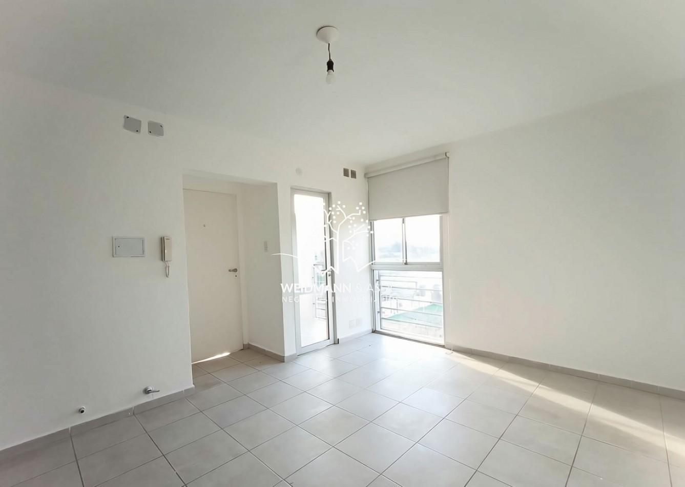 Foto de DEPARTAMENTO DE 1 DORMITORIO EN ALQUILER - LAVAISSE 1341, BARRIO, imagen 2