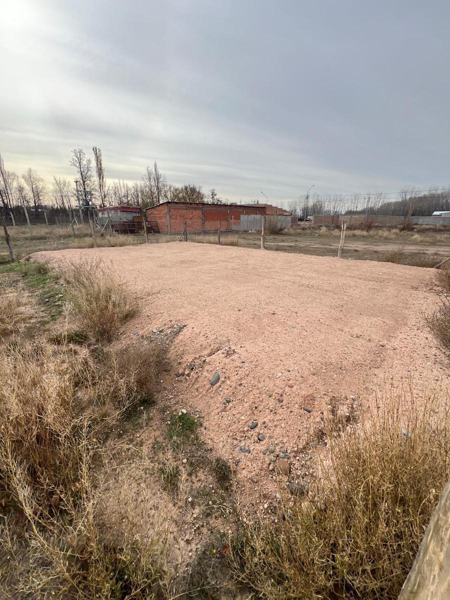 Terreno en Barrio La Alicia 4